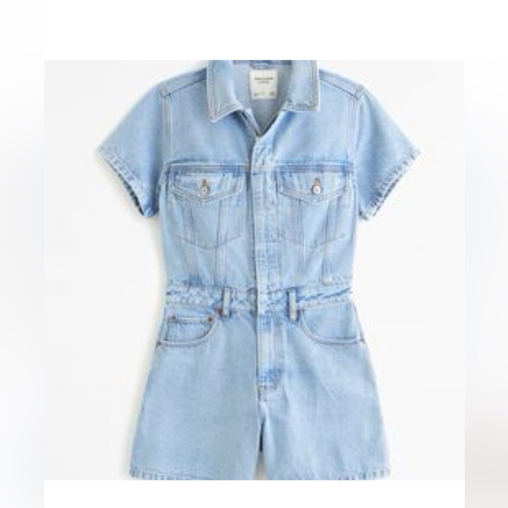 Abercrombie & Fitch Denim Zip Front Romper size Small